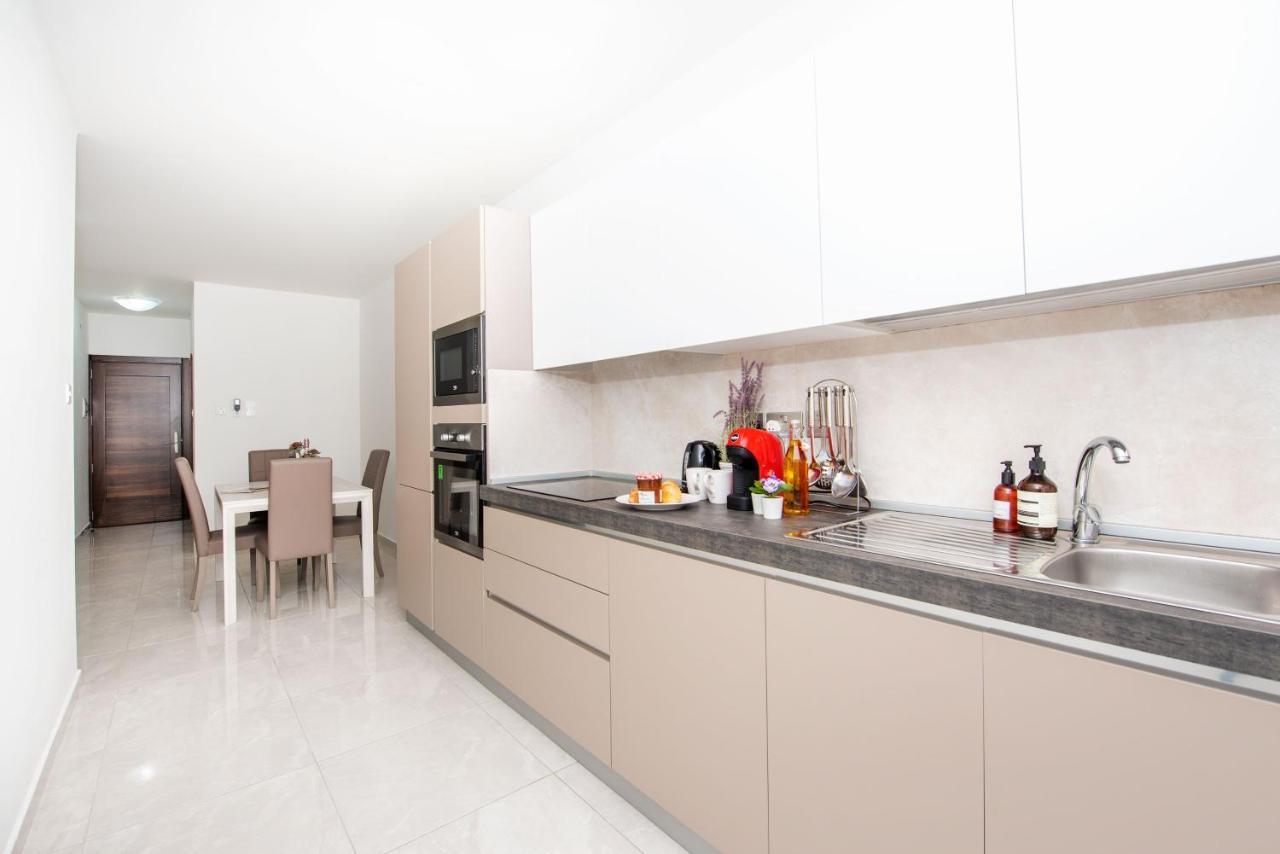 Flotta Island Apartments Gzira Екстер'єр фото