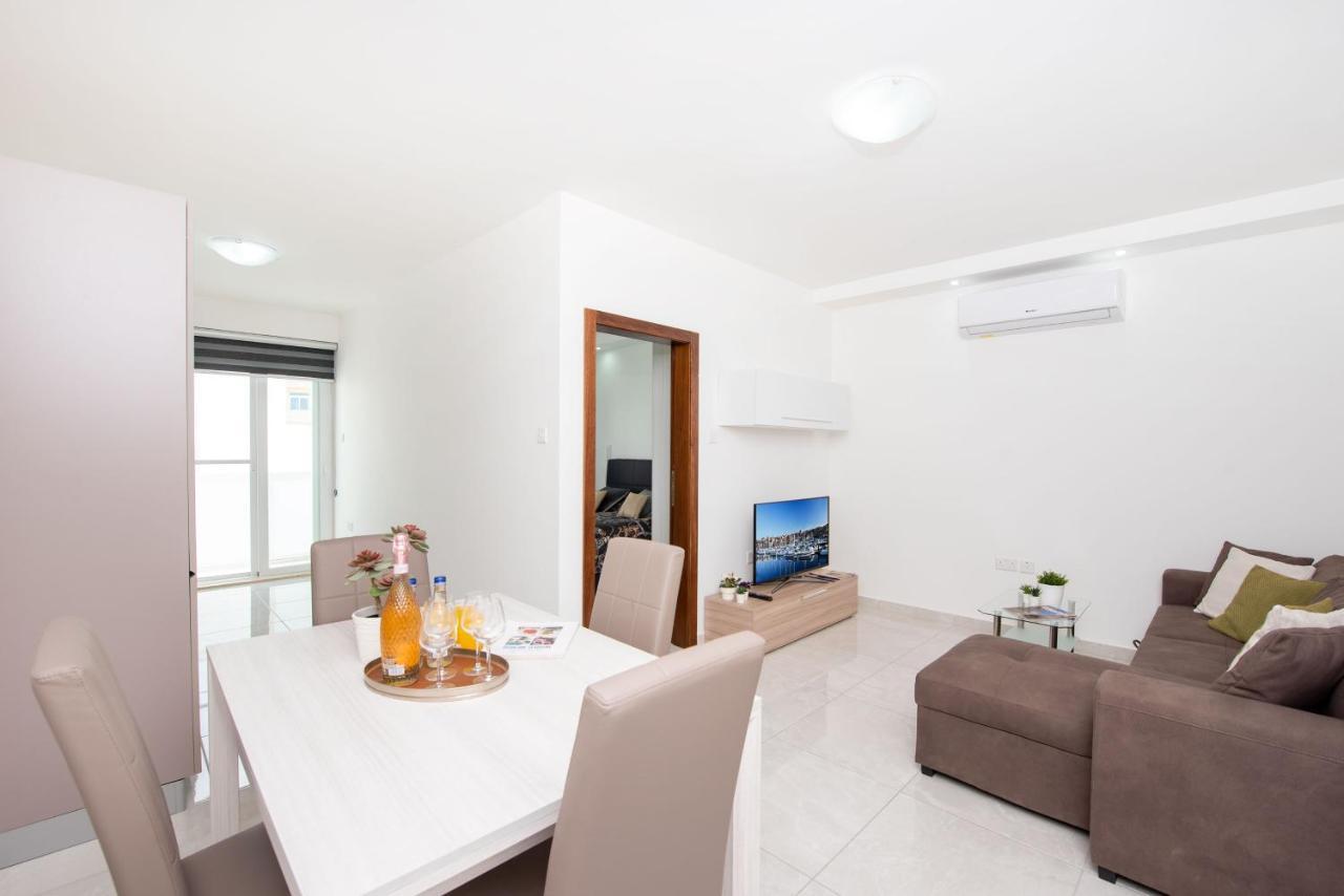 Flotta Island Apartments Gzira Екстер'єр фото