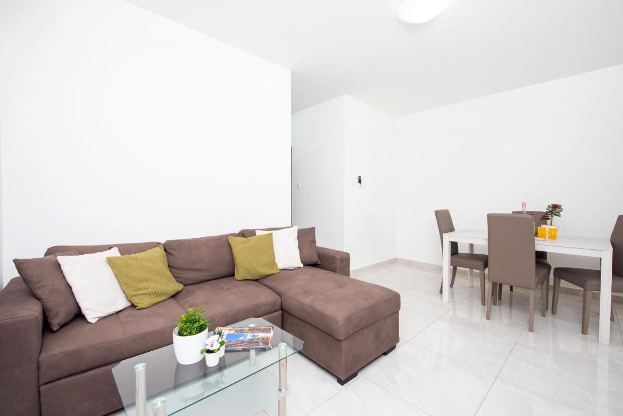 Flotta Island Apartments Gzira Екстер'єр фото