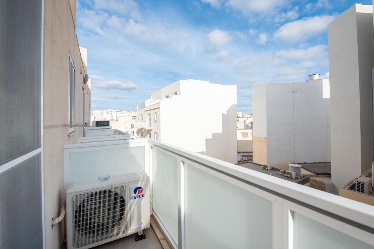 Flotta Island Apartments Gzira Екстер'єр фото