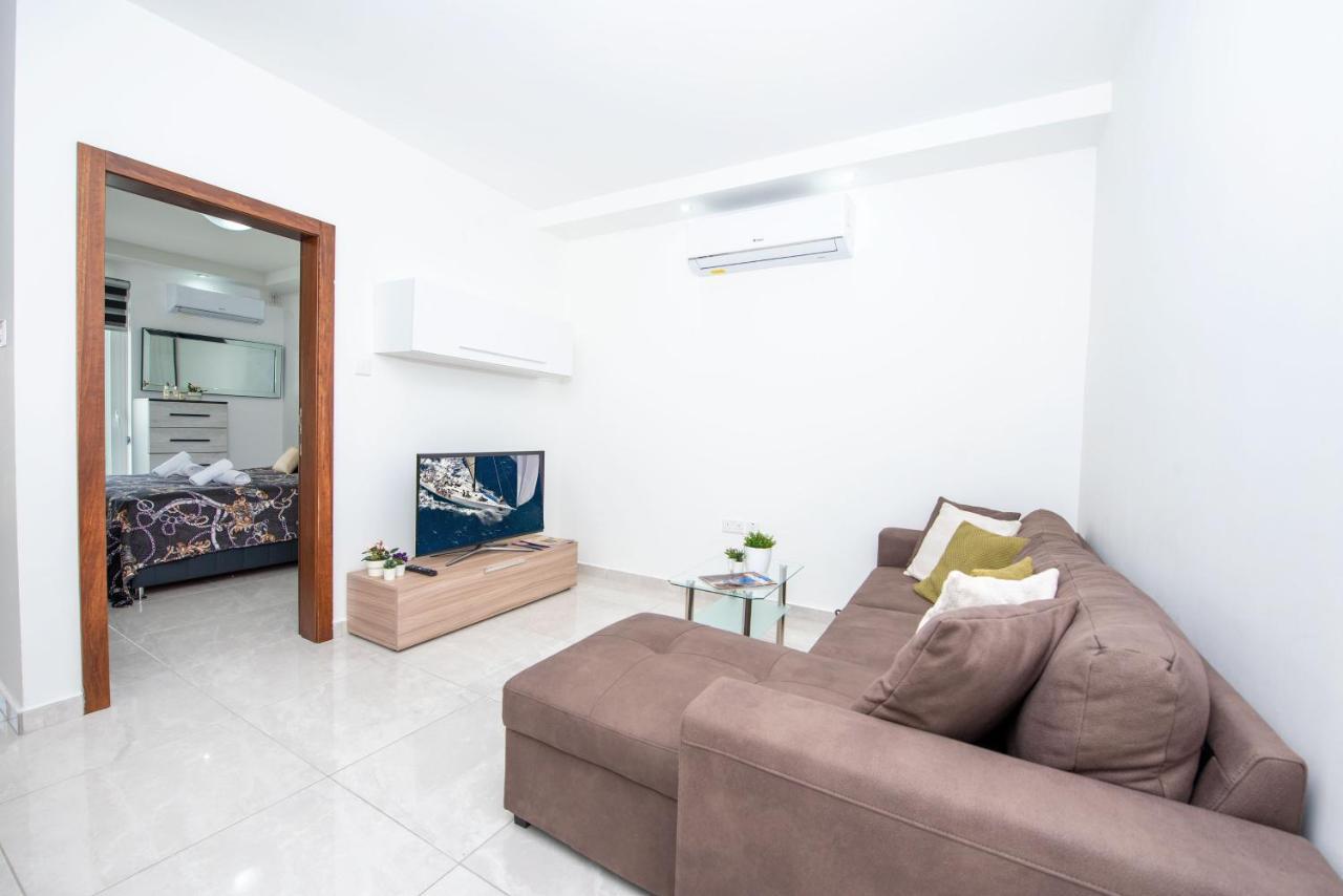 Flotta Island Apartments Gzira Екстер'єр фото