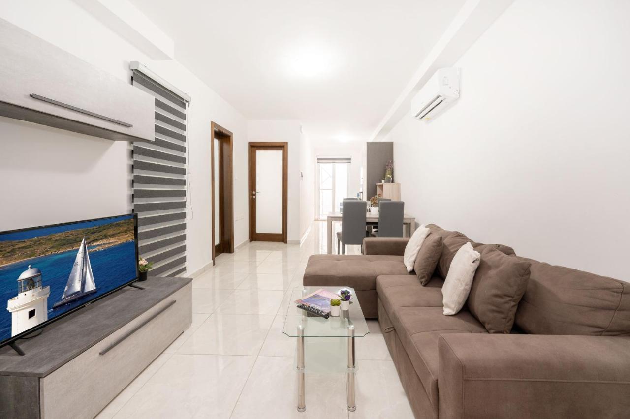 Flotta Island Apartments Gzira Екстер'єр фото