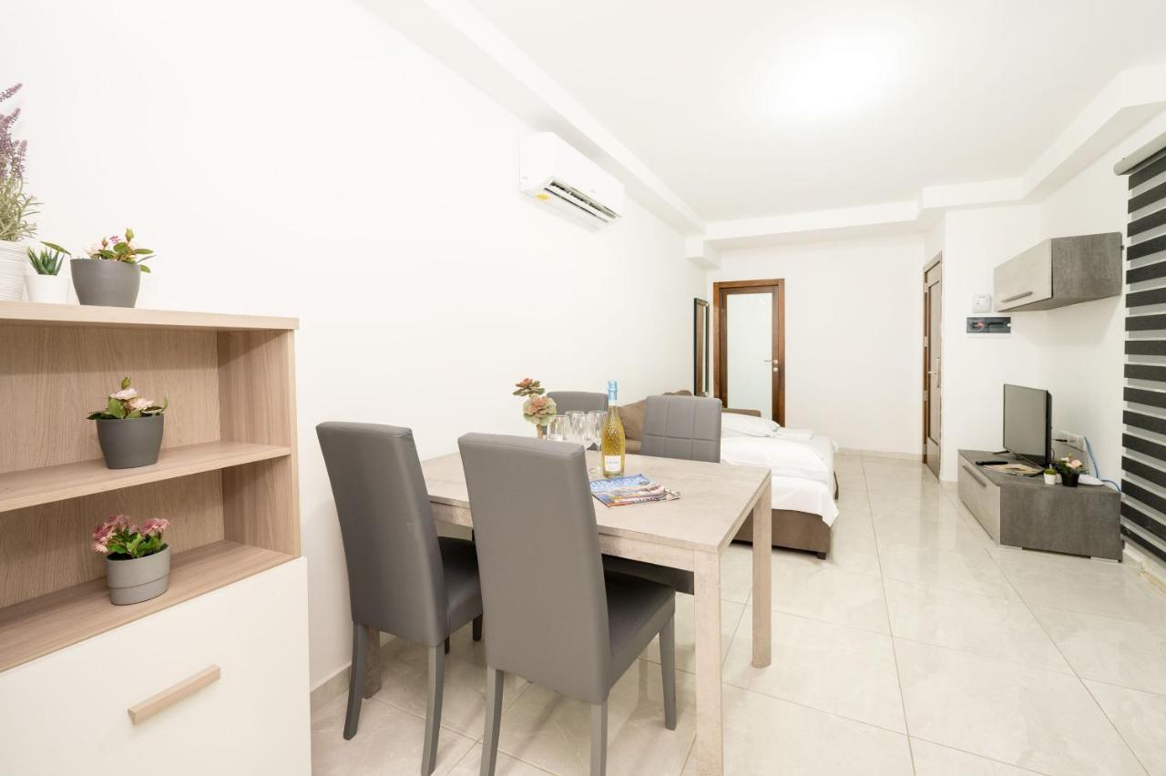Flotta Island Apartments Gzira Екстер'єр фото