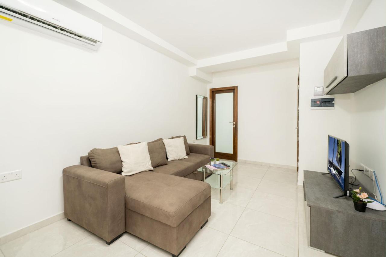 Flotta Island Apartments Gzira Екстер'єр фото