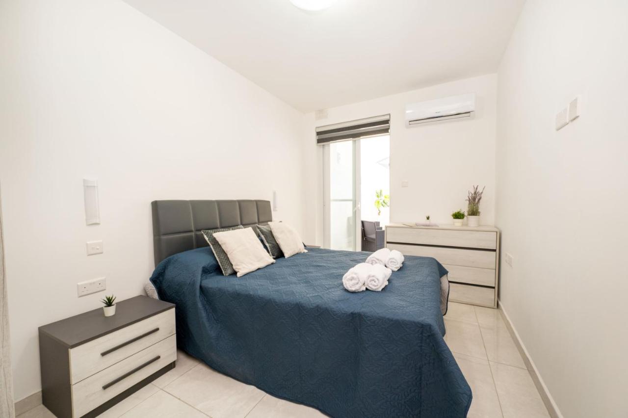 Flotta Island Apartments Gzira Екстер'єр фото